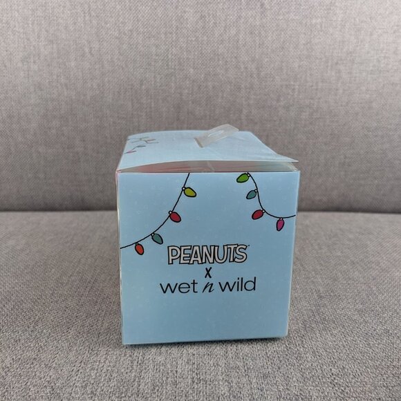 Wet n Wild x Snoopy Makeup Sponges and Sponge Case - Picture 2 of 4